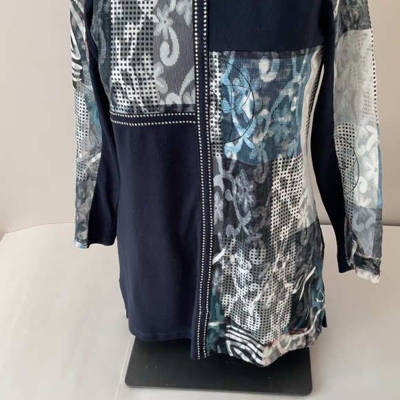 Patchwork Top with Rhinestones - Picture 5 of 12